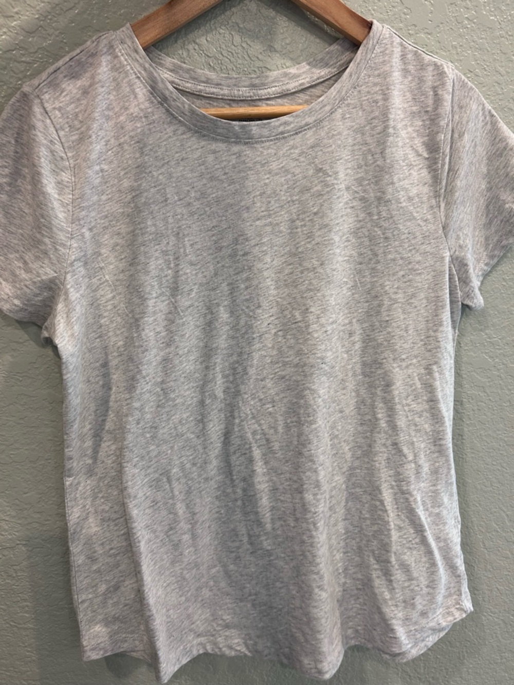 Women’s Sonoma Shirt Size Medium